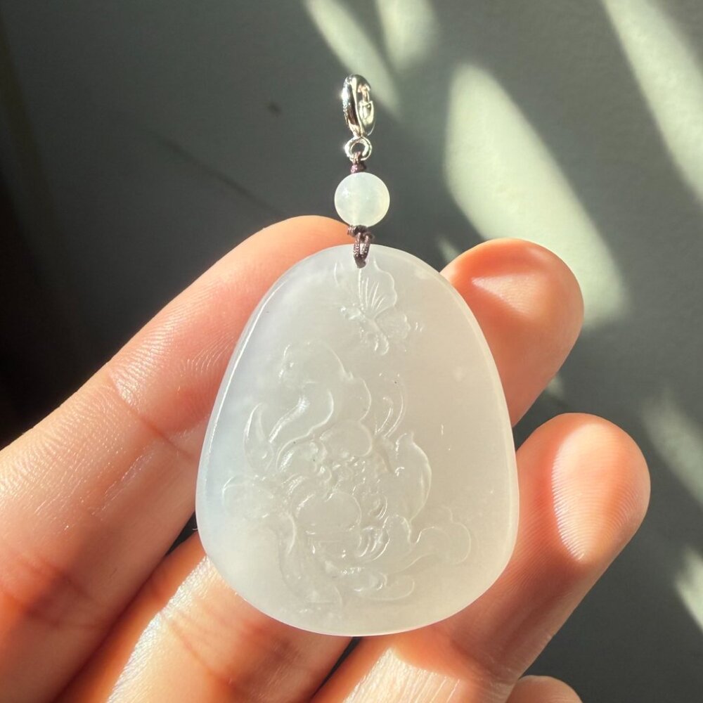 Jade Pendant - Picture 2 of 3